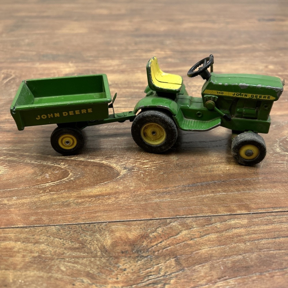 Vintage 1960's 70's Ertl John Deere 140 Lawn Garden Tractor W/ Dump Cart‎ 1:16